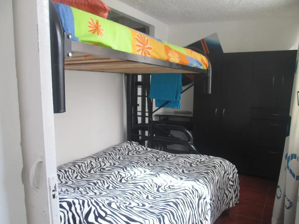 Hostal Donde Lili Богота 2*,